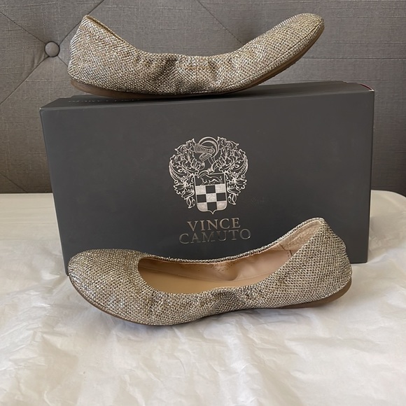 Vince Camuto Elanora Flats Woman Shoe Size 7 Flash Gold/Silver - Picture 3 of 9